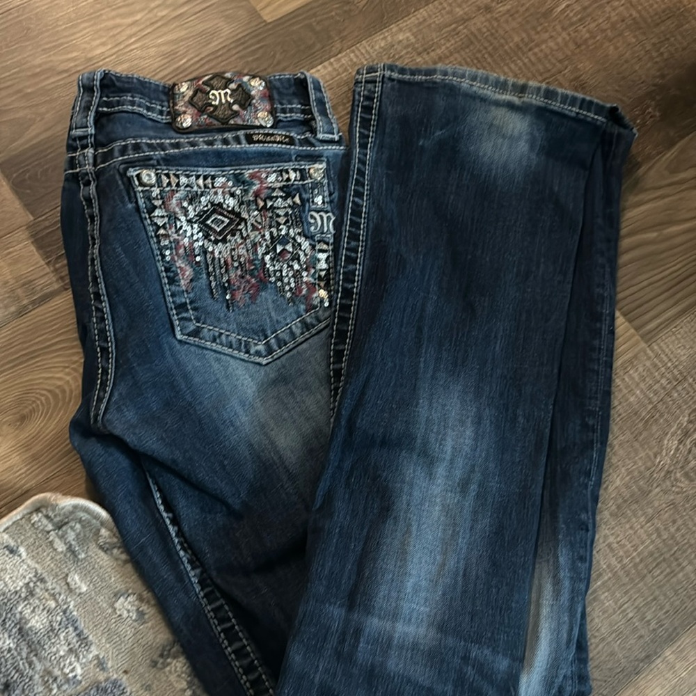 Miss me jeans size 28. Boot cut